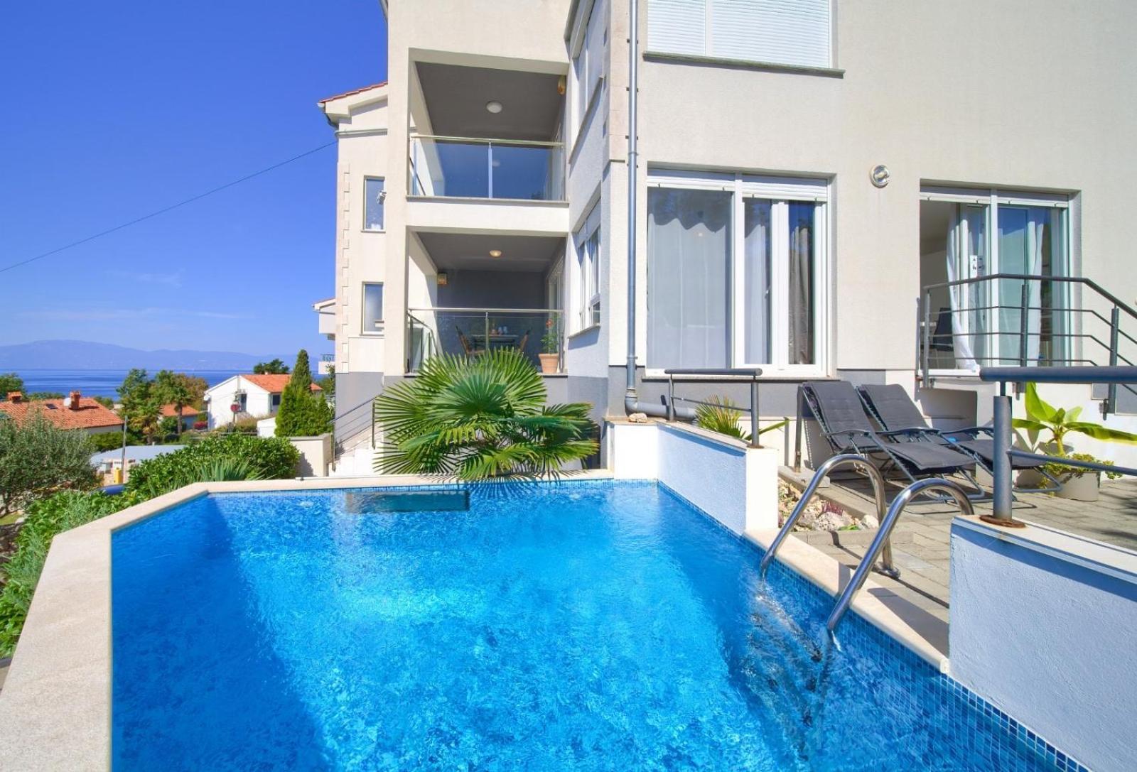 Apartment Sasso Bianco With The Private Pool Njivice Exterior foto